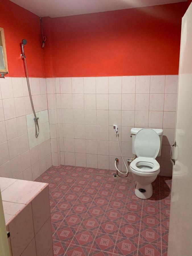 פטצ'אבורי Diane Hotel מראה חיצוני תמונה